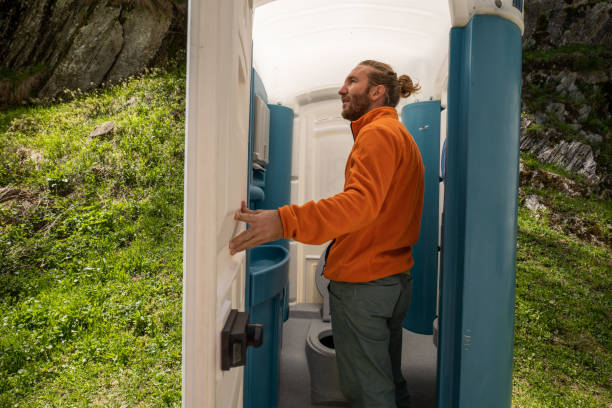 Best Sanitation services for porta potties  in Olympia Heights, FL
